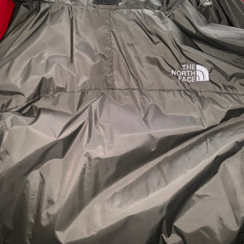 The Northface jacket - Picture 3 of 3